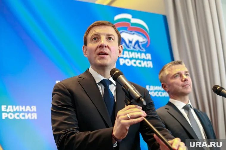 Во фракциях ЕР в региональных парламентах пытаются уйти от обсуждения пенсионной реформы