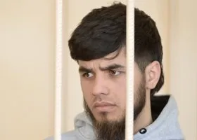 Прокуратура запросила реальные сроки мигрантам, обвиняемым в убийстве подростка в Челябинске