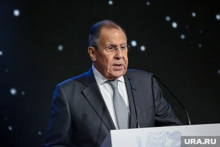 Лавров заявил о молчании ОБСЕ в ответ на работу киевского режима