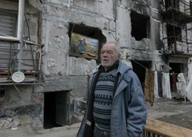 Почти сто человек отказались от эвакуации из разрушенной Суджи