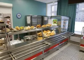 Мэрия Екатеринбурга выставила на продажу «Спецавтобазу» и отравившую детей столовую