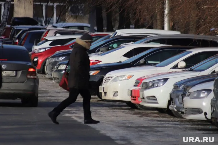 В Кургане 6 февраля закрывают парковки вокруг филармонии
