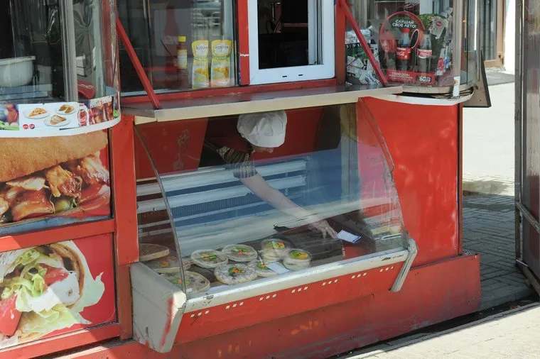 Места под объекты ШОС и БРИКС. Челябинск, киоск с едой на кировке