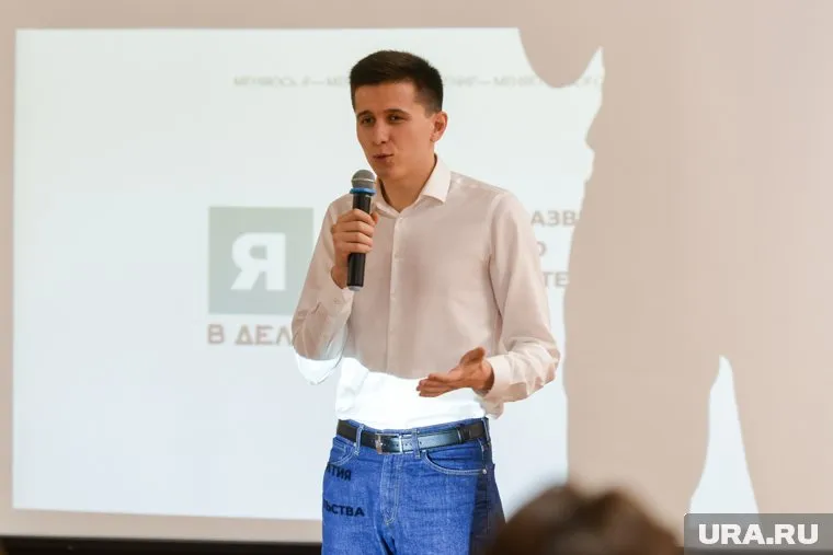 Лидером избирательного списка "Новых людей" стал глава челябинского реготделения партии Максим Гулин