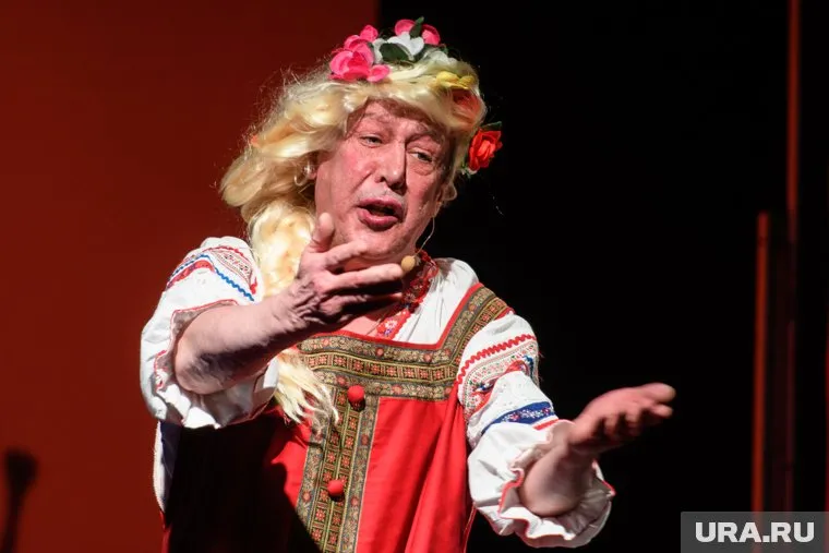 У Михаила Ефремова может быть инсульт