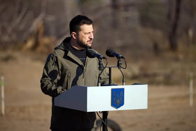 Владимир Зеленский утверждает, что США «поддерживают гарантии безопасности для Украины», но не смог сказать, в каком именно формате