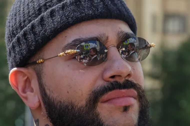 Cуд по делу об избиении DJ Smash. Пермь, темные очки, тимати, юнусов тимур, отражение, ширман андрей, dj smash