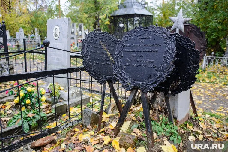 Цифровая карта всех кладбищ появится в России