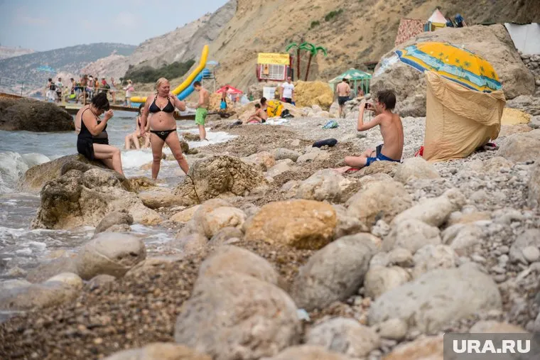 В Крыму отмечают наплыв туристов в связи с работой моста через Керченский пролив