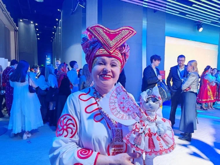 Алиханова заявила, что украинцы были обмануты своими властями 