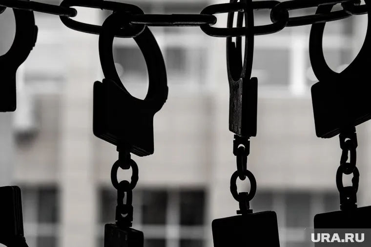 Мужчина действовал в составе ОПГ в 2011—2012 годах