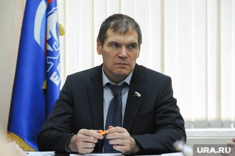 Андрей Барышев, в отличие от коллег по Госдуме, госпитализирован с коронавирусом