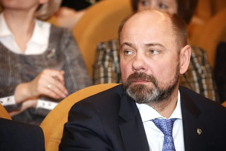 Встреча губернатора ХМАО Натальи Комаровой с дольщиками компании «СеверСтрой». Сургут