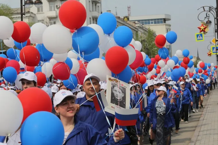 Парад 9 мая . Тюмень
