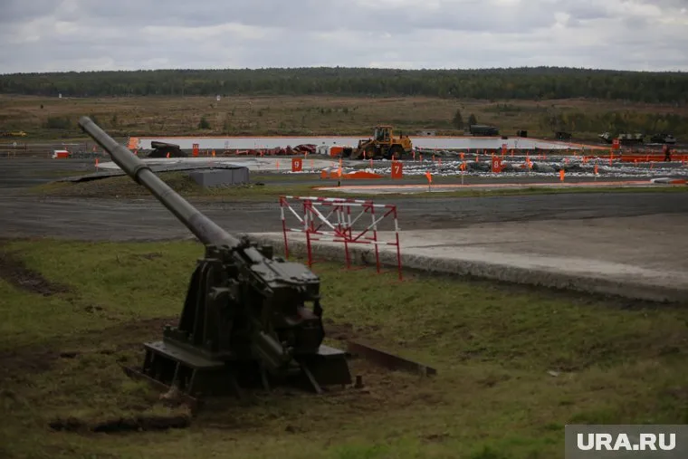 Великобритания активно поддерживает Украину финансированием и поставками оружия