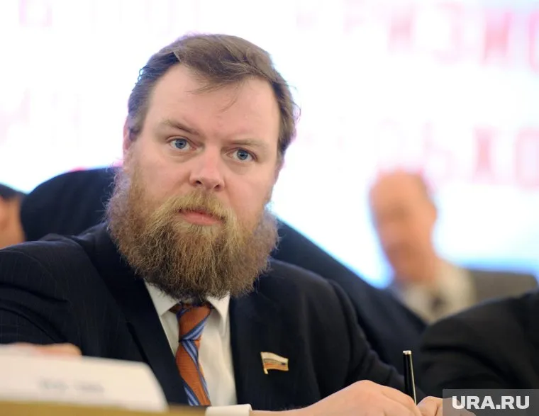 Возможными акционерами «Возрождения» называют ВТБ и НПФ «Благосостояние»