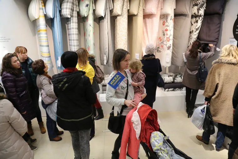 Открытие магазина "IKEA". Тюмень, ikea, икеа, очередь, толпа
