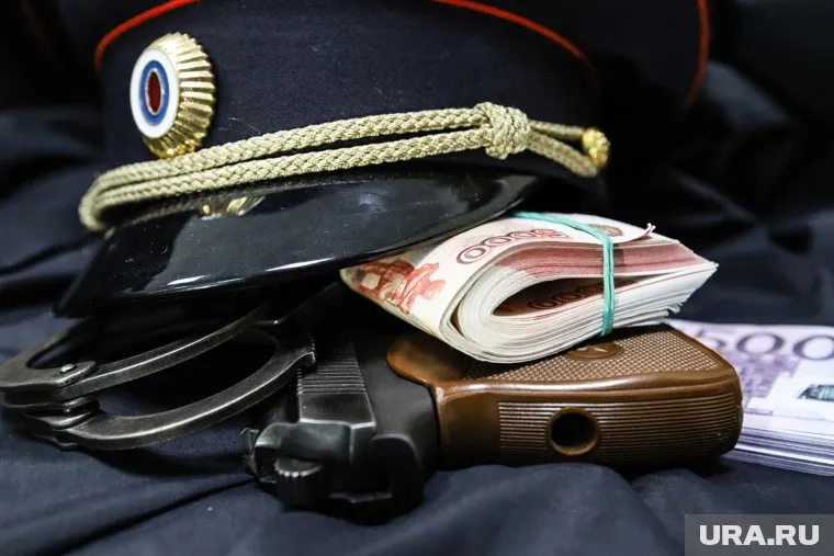 Силовикам удалось задержать организатора банды рэкетиров в погонах