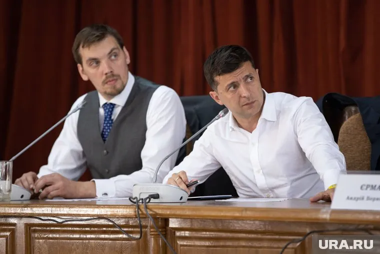 Зеленский сказал, что не планирует увольнять главнокомандующего украинских войск Залужного
