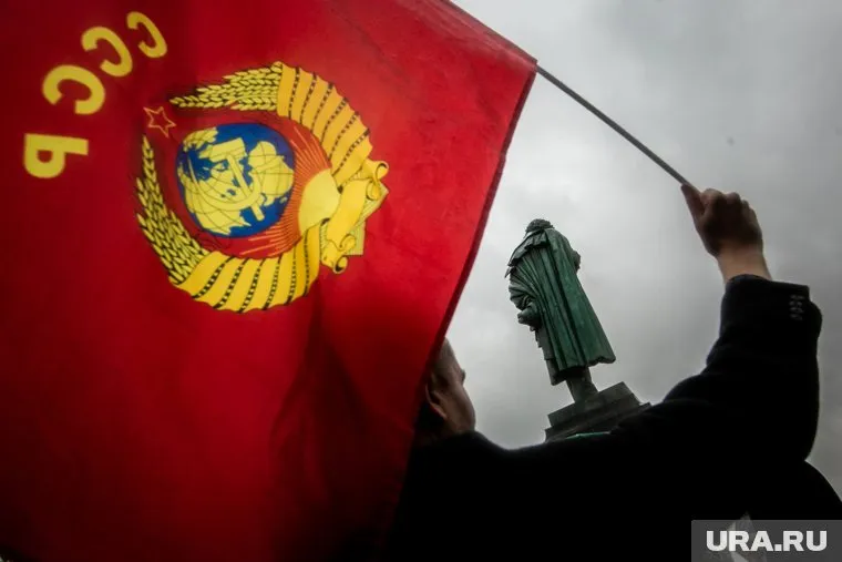 Горбачев мог арестовать Ельцина и спасти СССР