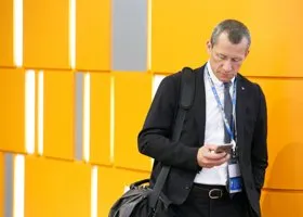 Глава школы «Сколково» получил 5 млн рублей за лекцию для югорских чиновников