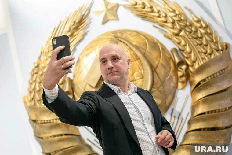 Справедливороссы выдавливают людей Захара Прилепина из числа кандидатов в Госдуму