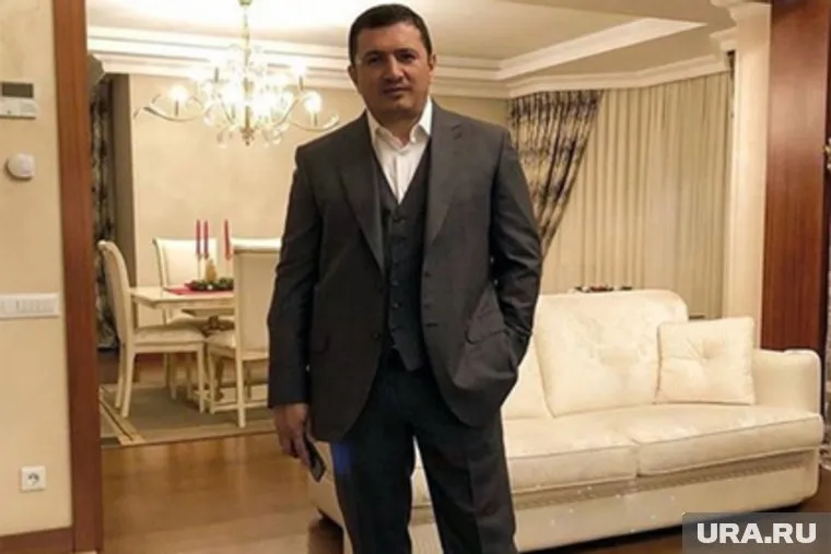 Гули является самым богатым вором — он владеет миллиардами долларов