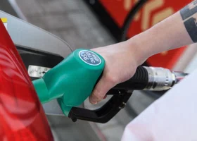 В Пермском крае подешевел бензин 