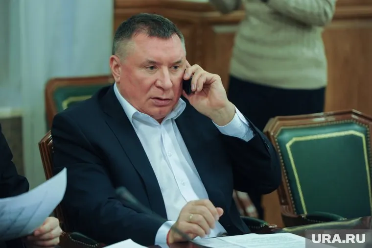 Компания бизнесмена Андрея Яцуна построила в Ясиноватой школу и два детских сада