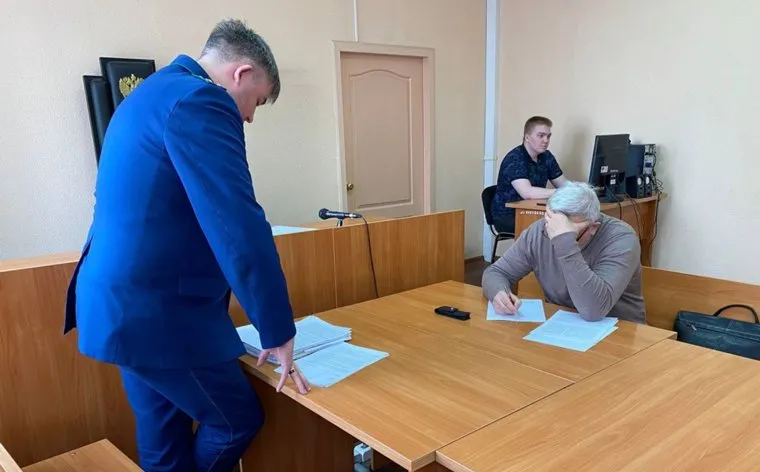 Прения по уголовному делу депутата Вячеслава Ершова в Центральном райсуде Челябинска