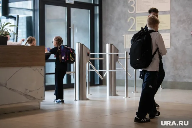 Все школьники в России будут учиться по единому расписанию