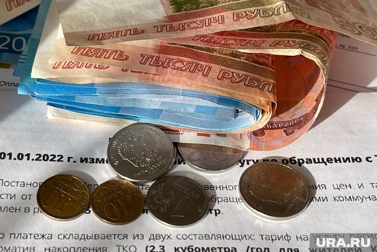 Среднестатистическая семья в ЯНАО платит почти 9 тыс. рублей за услуги ЖКХ
