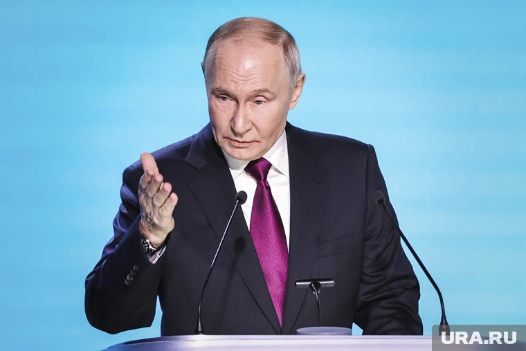 Путин показал гибкость бюджета на фоне разговоров о мире