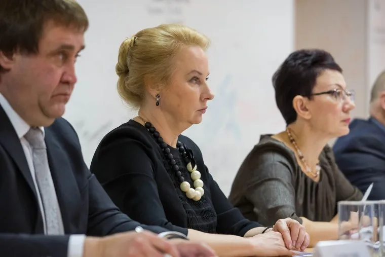 Совещание с Евгением Куйвашевым в "Урал без наркотиков". Екатеринбург, чадова елена, кивелева нонна