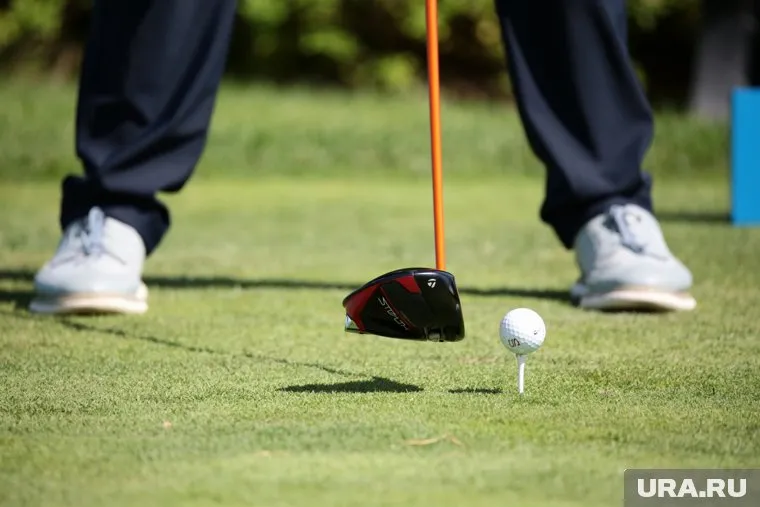 Трамп потратил более чем в 18 миллионов долларов за игру в гольф за время президентства, заявил Huff Post