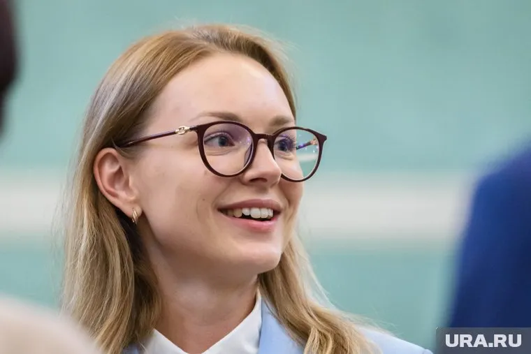 Анна Гурарий устроит прощальный вечер для коллег в УрФУ