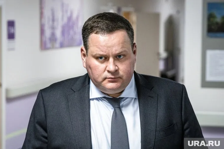 Антон Котяков заявил, что МРОТ выше прожиточного минимума поможет бороться с бедностью