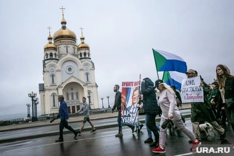 Несанкционированные акции в Хабаровске начались после ареста Сергея Фургала