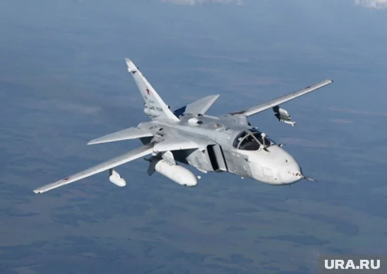 Самолеты ВКС РФ приблизились к границам страны — члена НАТО