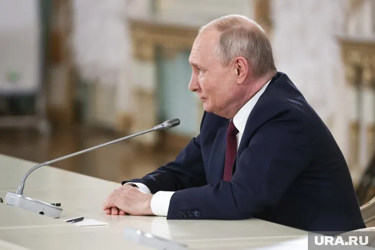 Путин пообещал расширить арктическую ипотеку для участников СВО
