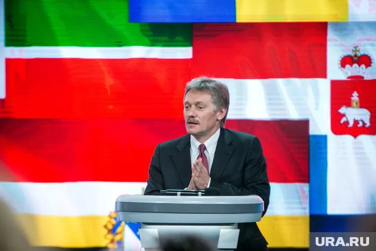 Песков надеется на адекватность властей Украины