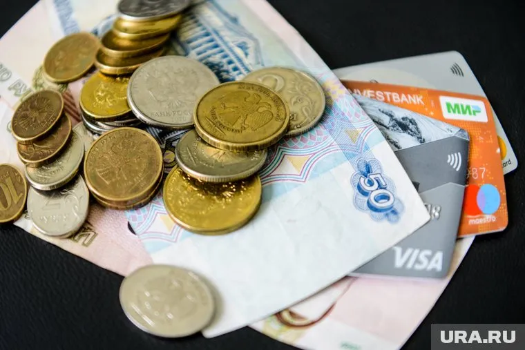Согласно законопроекту, МРОТ планируется увеличить по уровню фактической инфляции в стране