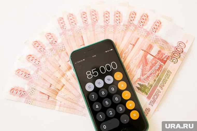 Для выгодного оформления кредита стоит сначала открыть в банке депозит, рассказал Павел Зюков