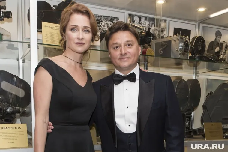 Актриса Екатерина Стулова 23 марта 2025 года празднует 48 день рождения