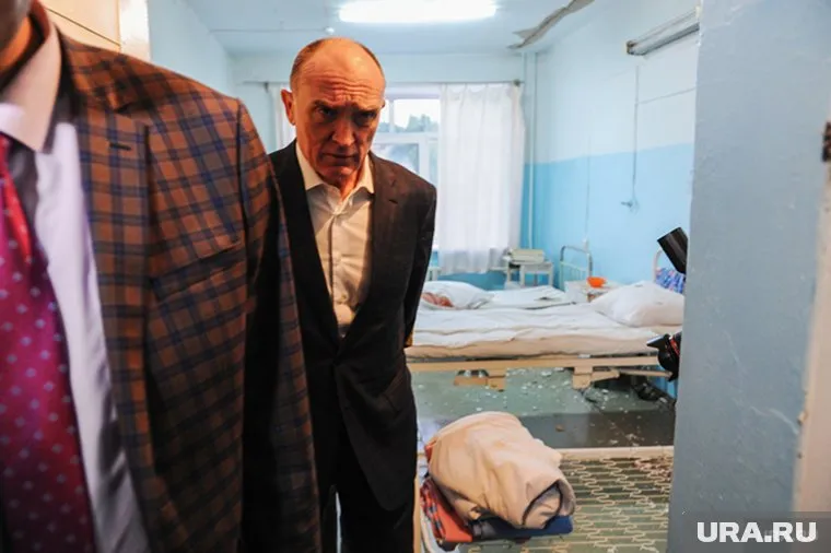 Выезд губернатора Бориса Дубровского в Катав-Ивановск после землетрясения. Челябинск