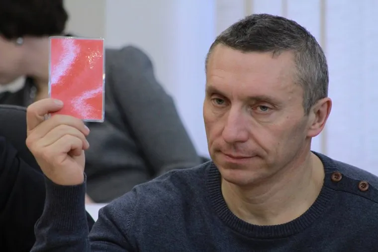 заседание гордумы, голосование, депутат думы екатеринбурга, головин виктор