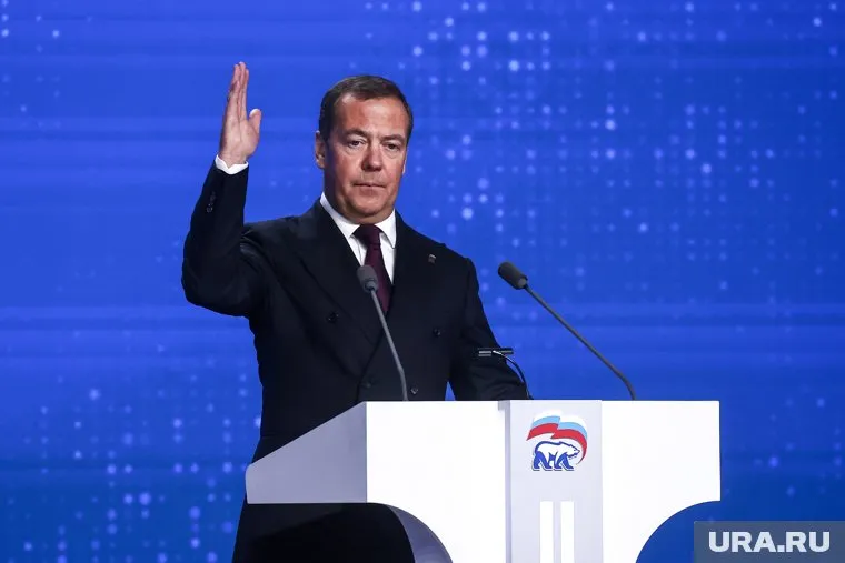 Дмитрий Медведев призвал ликвидировать украинских лидеров при удобном случае