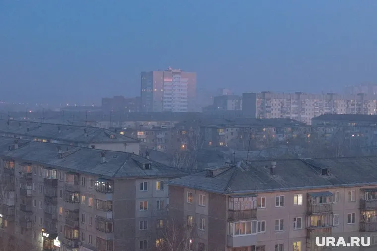 В Кургане воздух наполнился гарью по неизвестным причинам