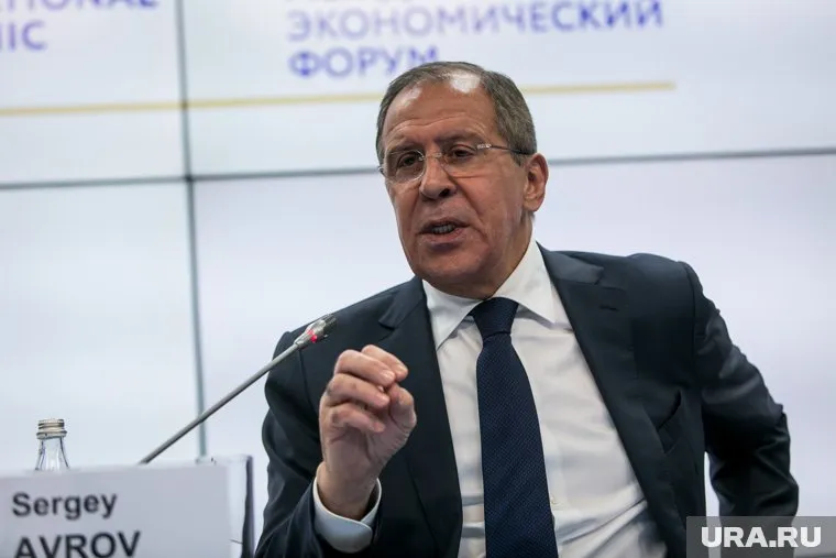 Министр напомнил про договор с Украиной