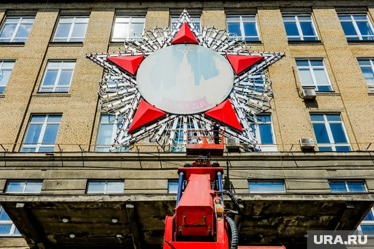 Эдуард Войцицкий был награжден орденом «За заслуги перед Отечеством» и знаком отличия «За заслуги перед Свердловской областью»